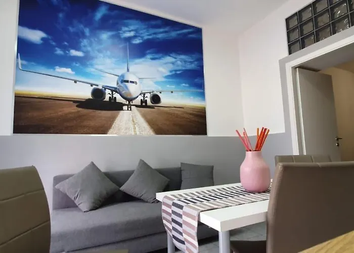 Sky House Napoli Apartamento, Itália