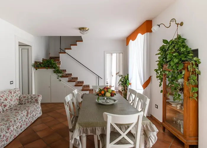 Villa Residenza Reale Napoli, Italia