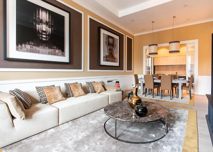 Palazzo Nana Suites & Apartments