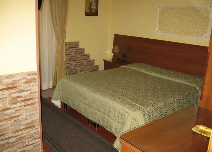 Hotel Iris