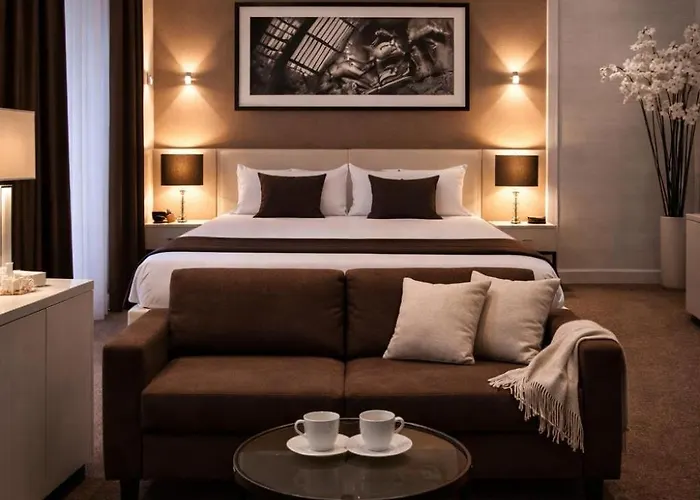 Stelle Hotel The Businest
